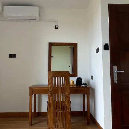 Sun Dove Suite Kandy Exterior foto