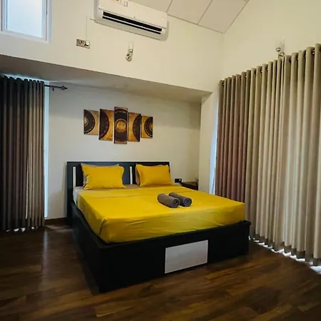 Sun Dove Suite Kandy Exterior foto