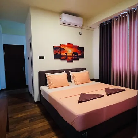 Sun Dove Suite Kandy Exterior foto