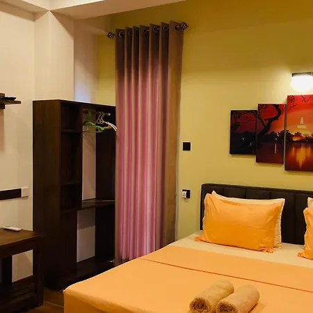 Sun Dove Suite Kandy Exterior foto