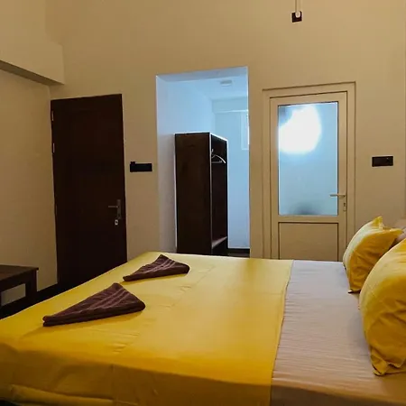 Sun Dove Suite Kandy Exterior foto